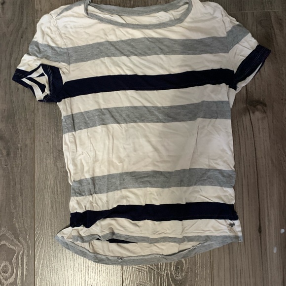 American eagle t-shirt